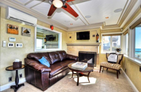 Villa Bella Mare at the Retreat in Laguna Beach